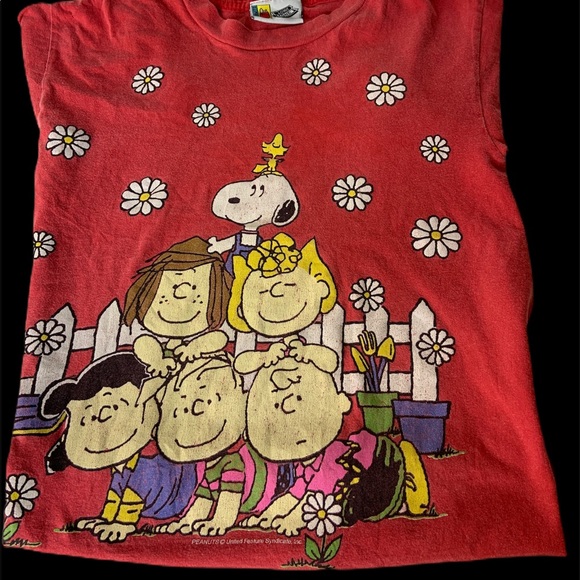 Snoopy Taza Peanuts Snoopy Flowers Women's T-Shirt | Fruugo NO Snoopy Peluche